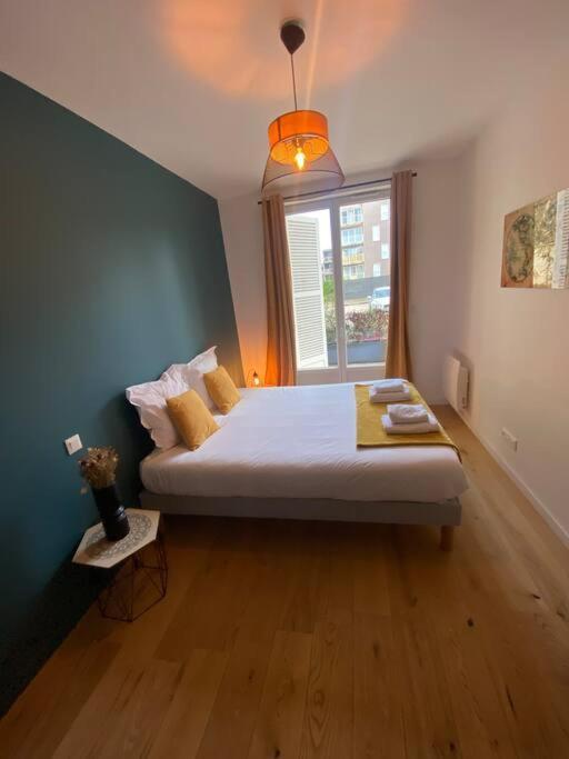 The Sunny ¤ Terrasse ¤ Proche Centre ¤ Parking ¤ Wifi Apartment Amiens Ngoại thất bức ảnh